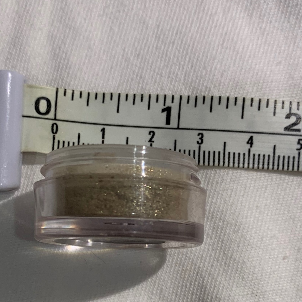 Bare Minerals Loose Mineral Powder Eyeshadow in Shangri-la - Picture 3 of 3